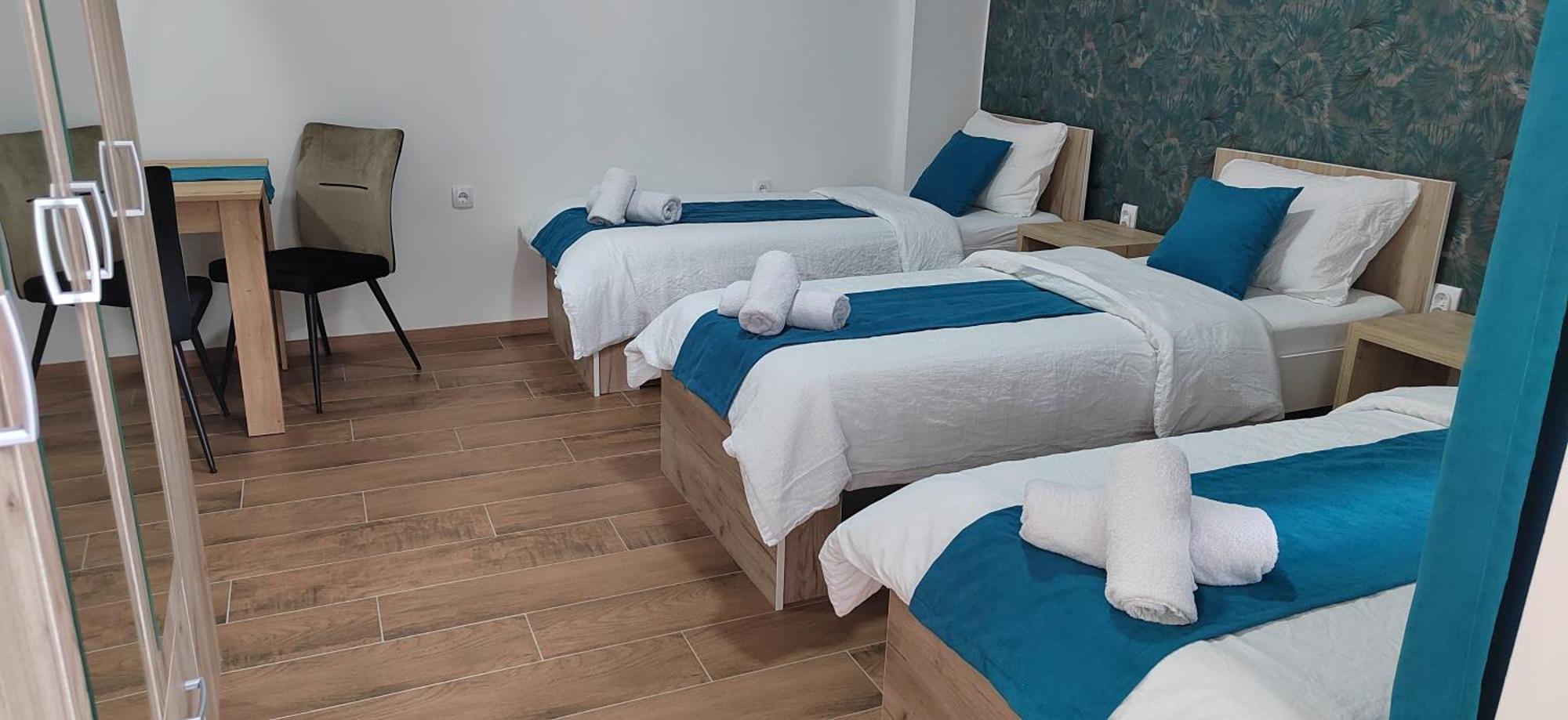 Aparthotel Restoran Orijent 5 Sombor Exterior foto